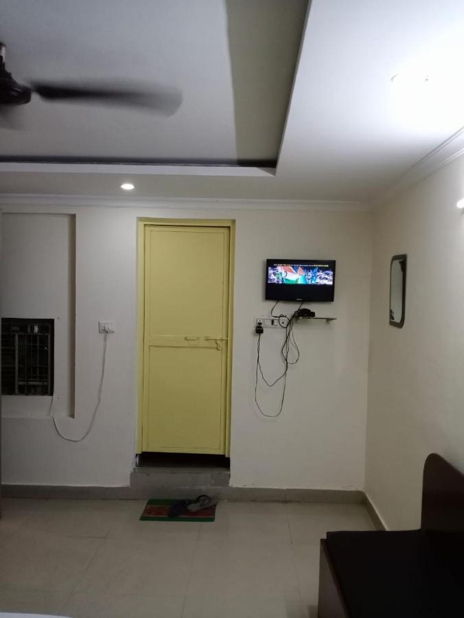 S S Hotel And Restaurant By Wb Economy Jaunpur Exterior photo
