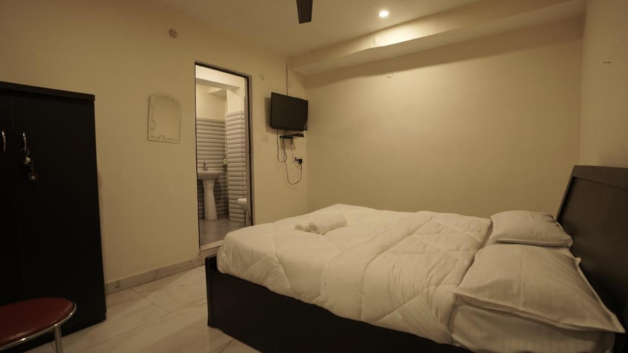 S S Hotel And Restaurant By Wb Economy Jaunpur Exterior photo